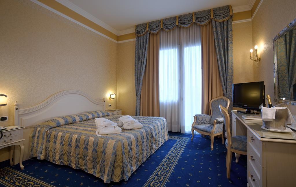 Hotel Terme Helvetia Абано-Терме Экстерьер фото